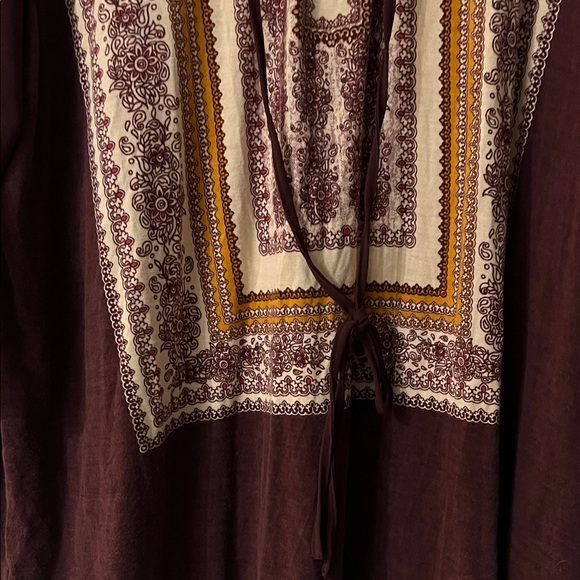 Rose & Olive Burgundy Tunic with Gold and Cream Accents - Picture 3 of 4